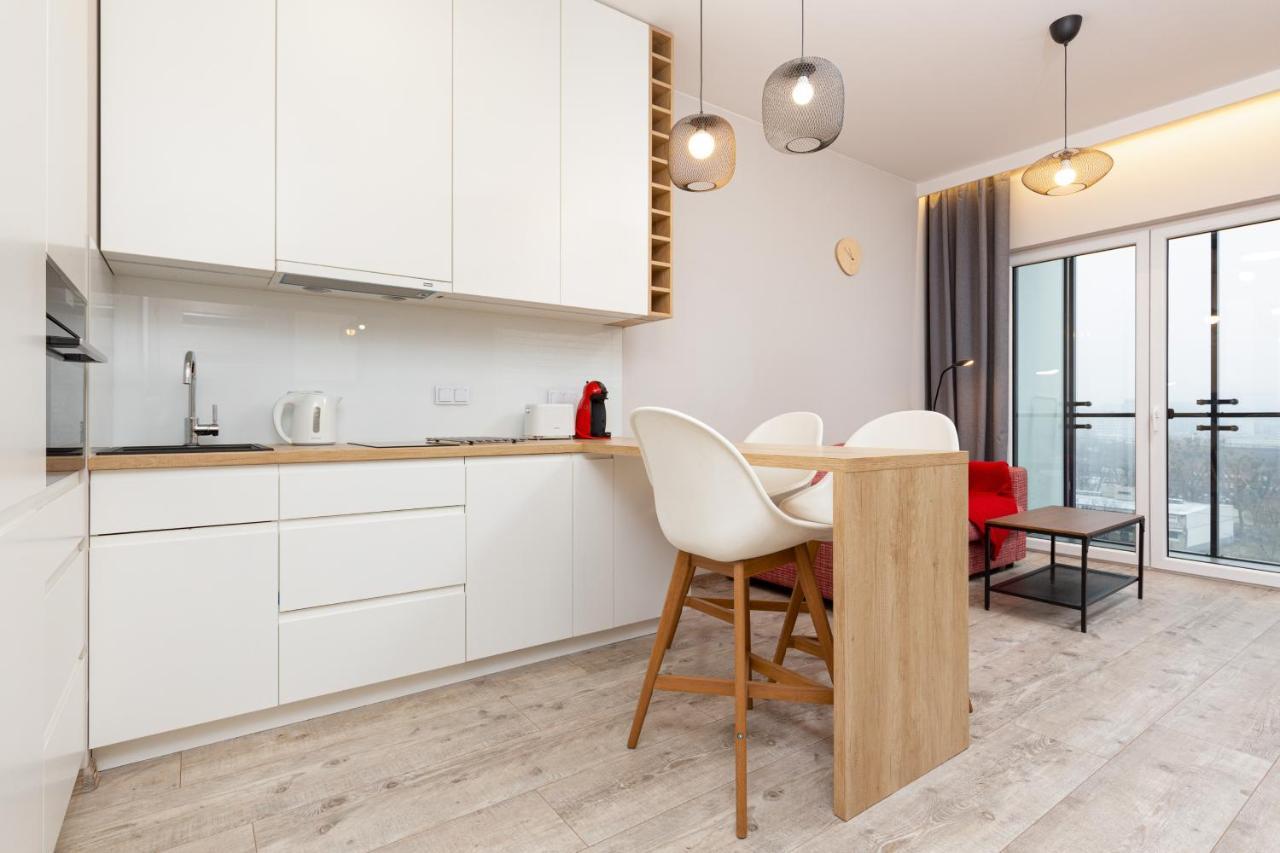 Business Center Apartments Warsaw Wola By Noclegi Renters Ngoại thất bức ảnh