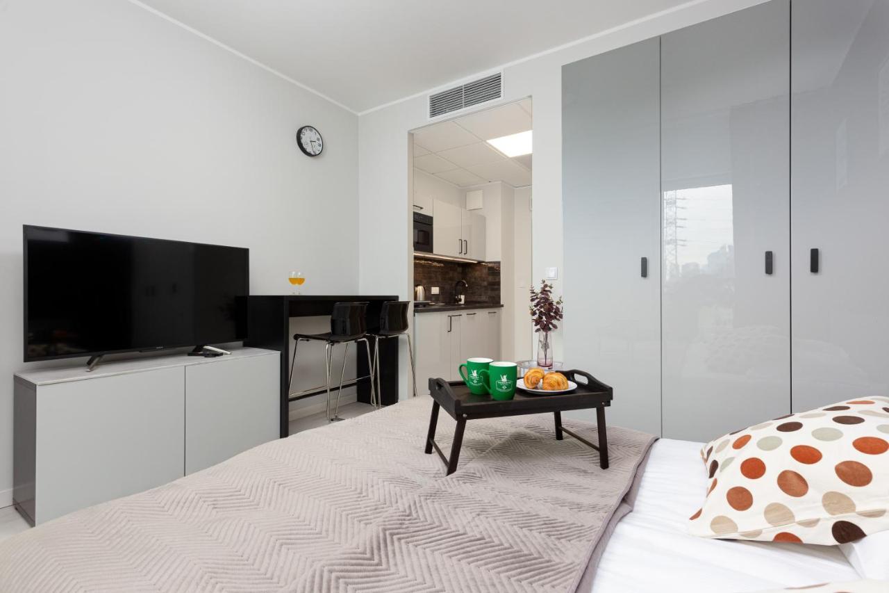 Business Center Apartments Warsaw Wola By Noclegi Renters Ngoại thất bức ảnh
