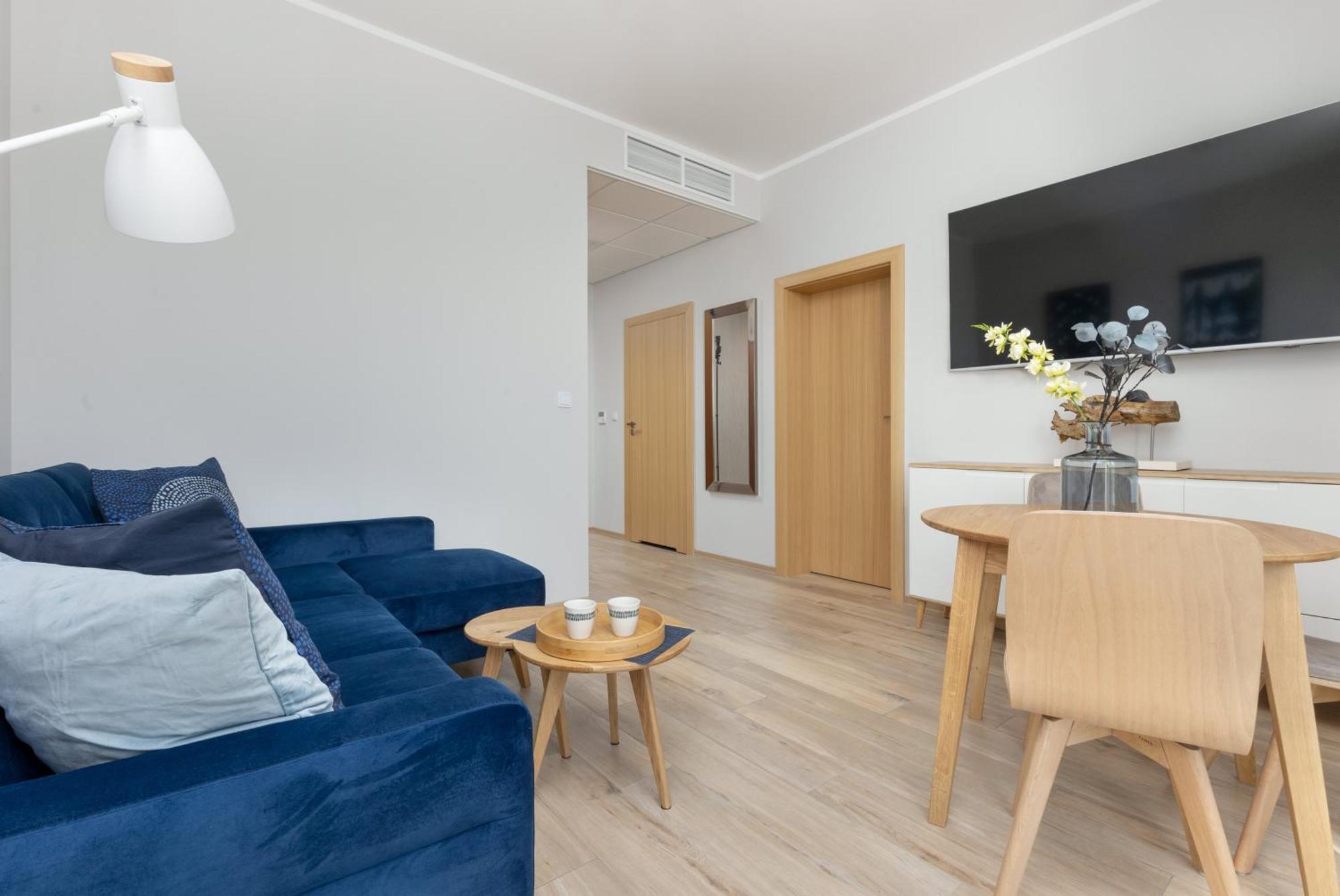 Business Center Apartments Warsaw Wola By Noclegi Renters Ngoại thất bức ảnh