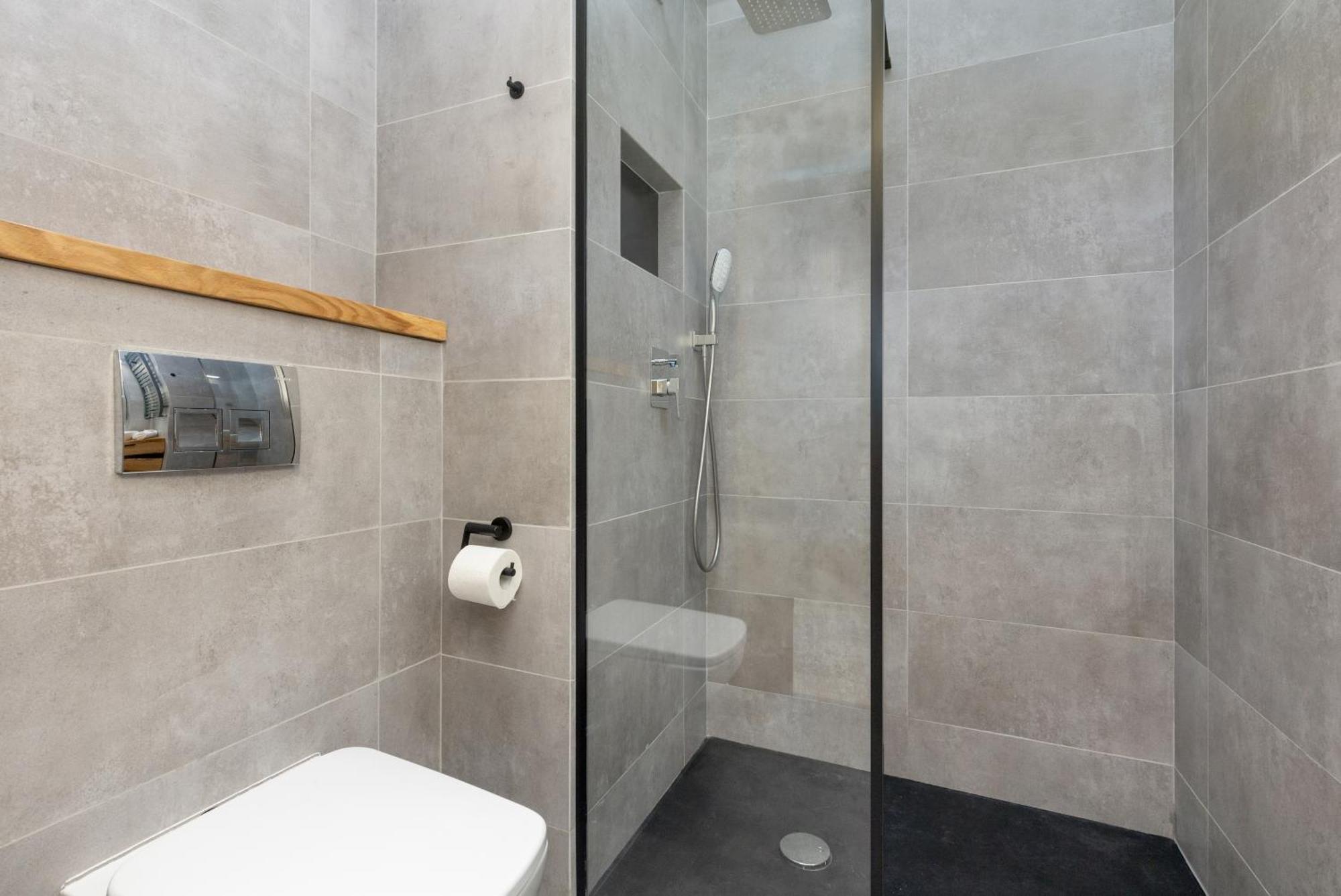 Business Center Apartments Warsaw Wola By Noclegi Renters Ngoại thất bức ảnh