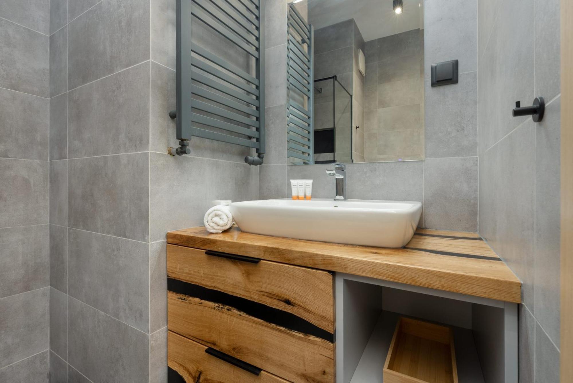 Business Center Apartments Warsaw Wola By Noclegi Renters Ngoại thất bức ảnh
