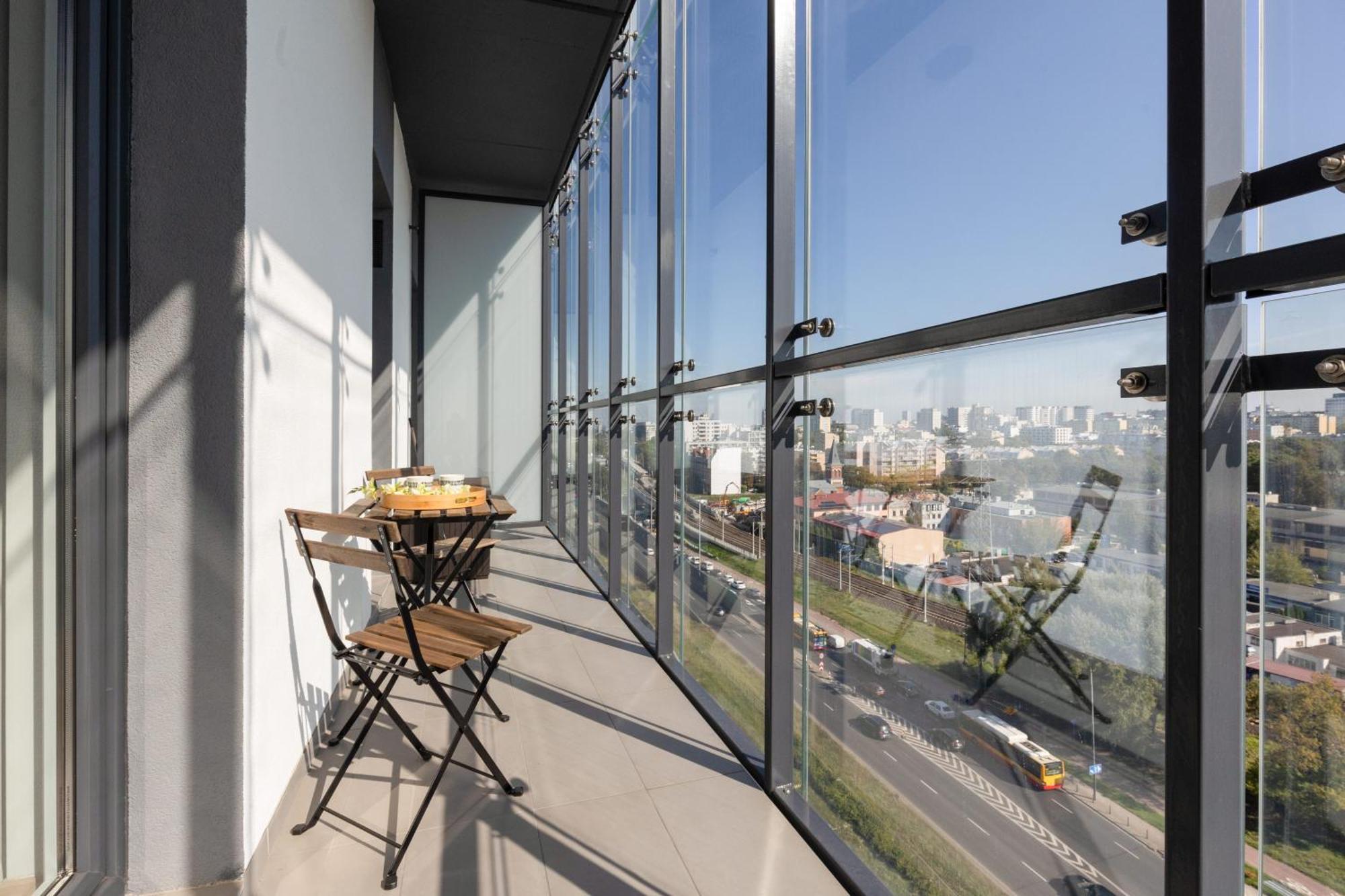 Business Center Apartments Warsaw Wola By Noclegi Renters Ngoại thất bức ảnh